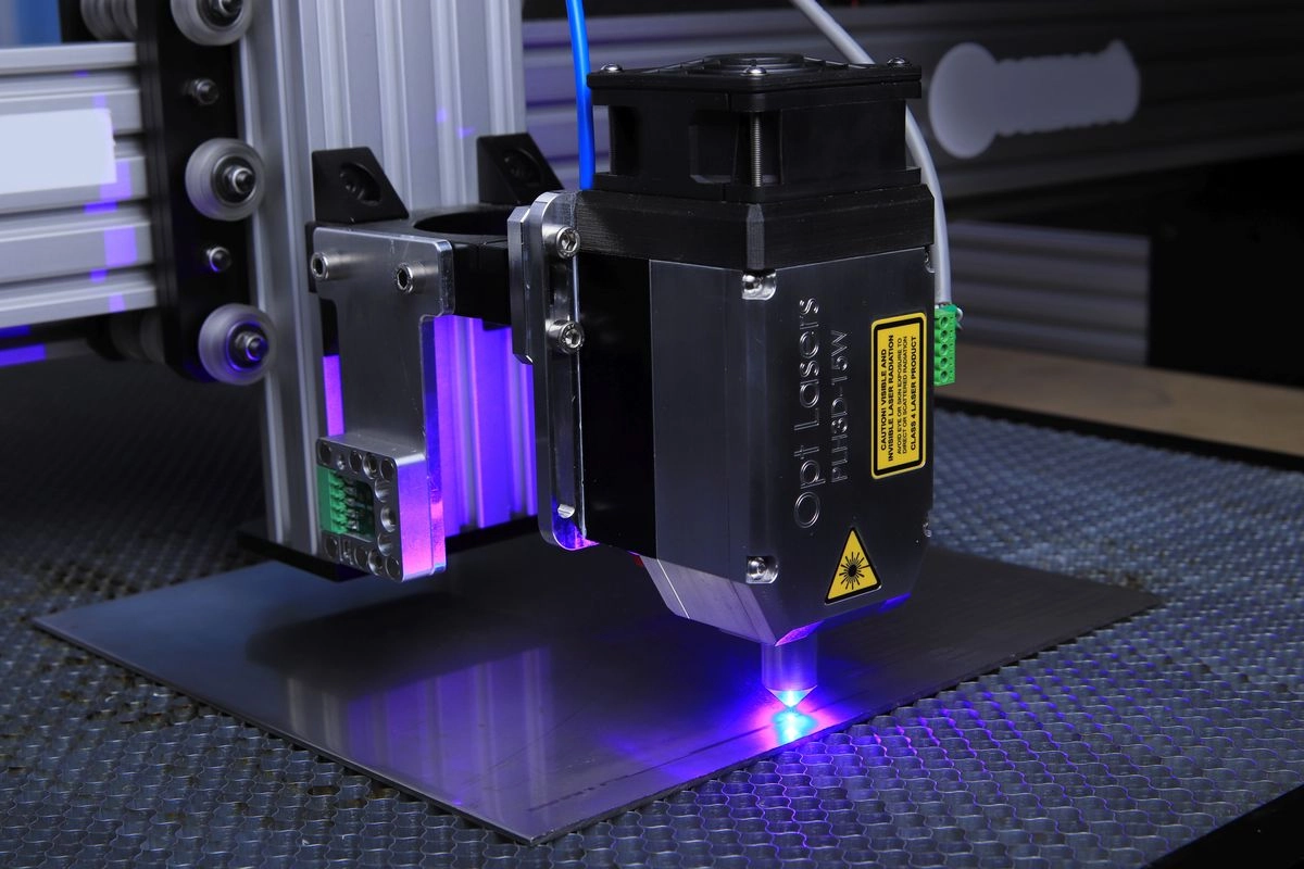 Diode vs. CO2 vs. Fiber vs. UV Laser: Which One Actually Fits Your Project?
